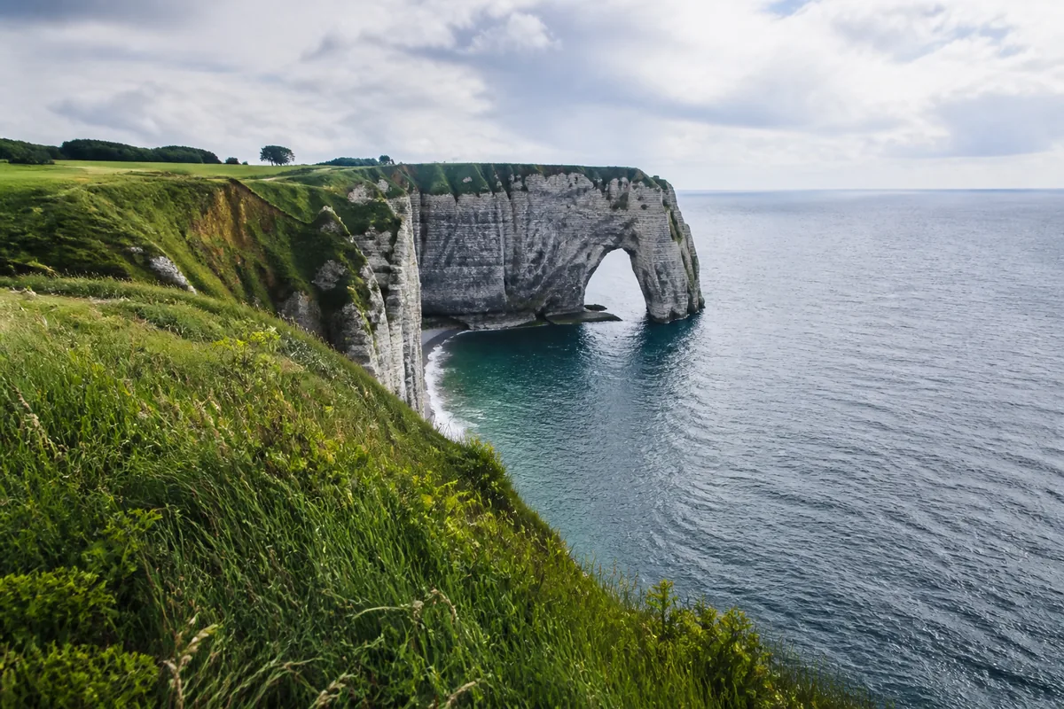 Paysage de la region Normandie, illustration de l'edition de livres et des auteurs locaux