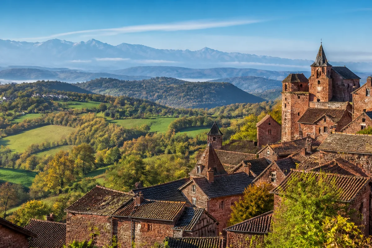 Paysage de la region Occitanie, illustration de l'edition de livres et des auteurs locaux